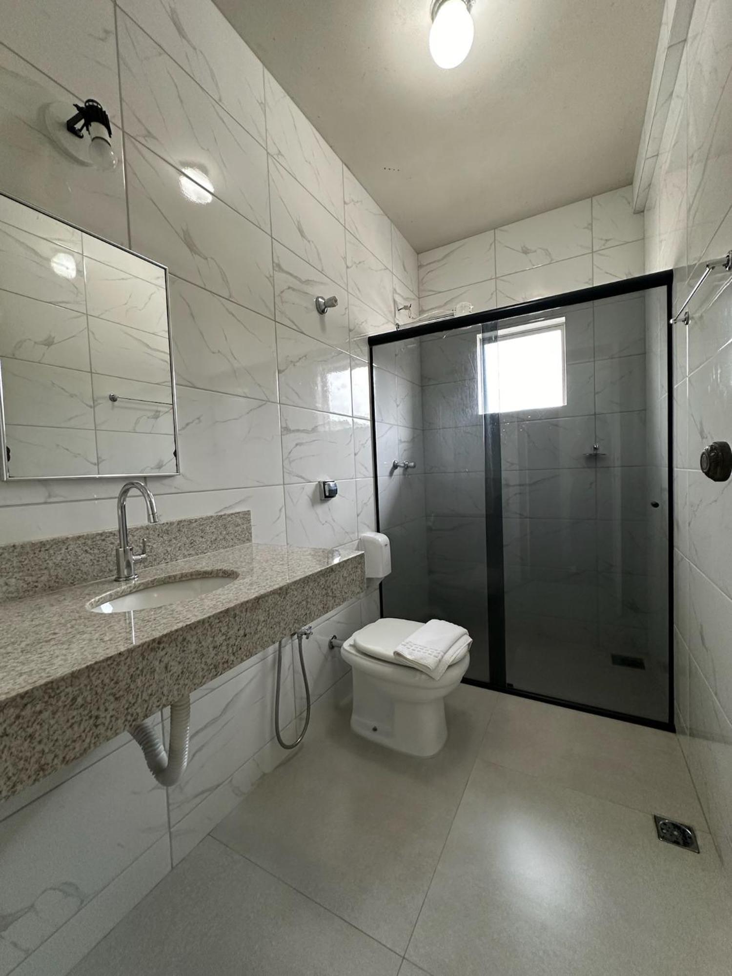 Hotel Brasil Real Мариана Экстерьер фото