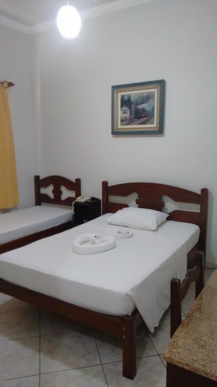Hotel Brasil Real Мариана Экстерьер фото